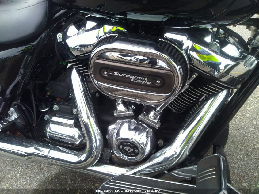 2017 HARLEY-DAVIDSON FLHXS STREET GLIDE SPECIAL - 1HD1KRC12HB680179