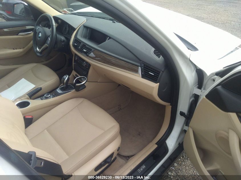 2015 BMW X1 XDRIVE28I - WBAVL1C52FVY34239