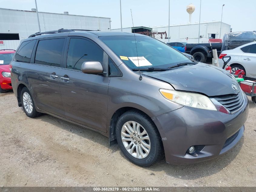 2013 TOYOTA SIENNA XLE AAS/XLE/LTD - 5TDYK3DC5DS320064