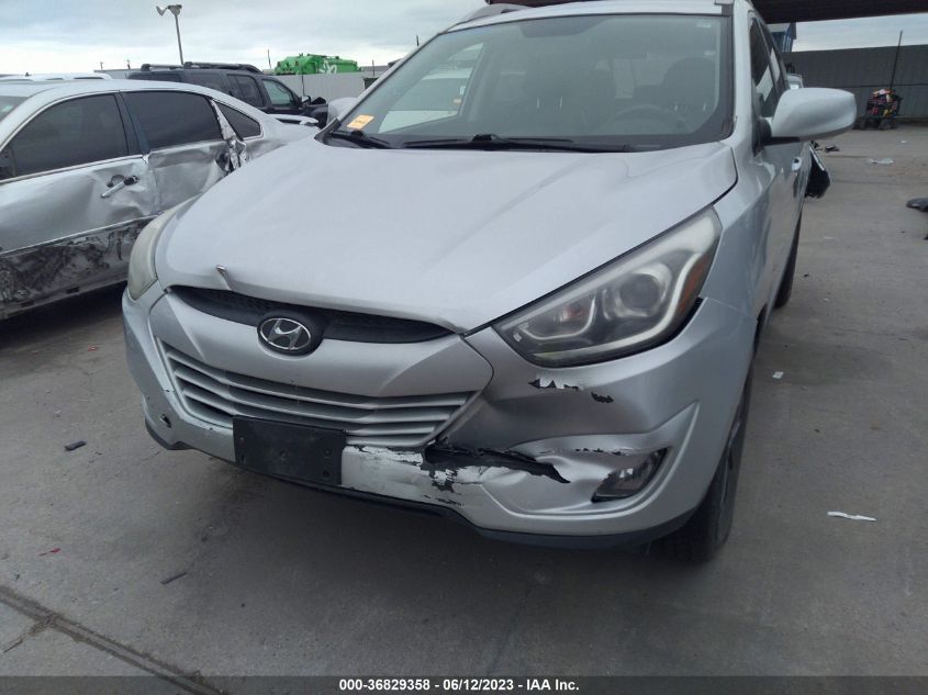 2015 HYUNDAI TUCSON SE - KM8JU3AG4FU969285