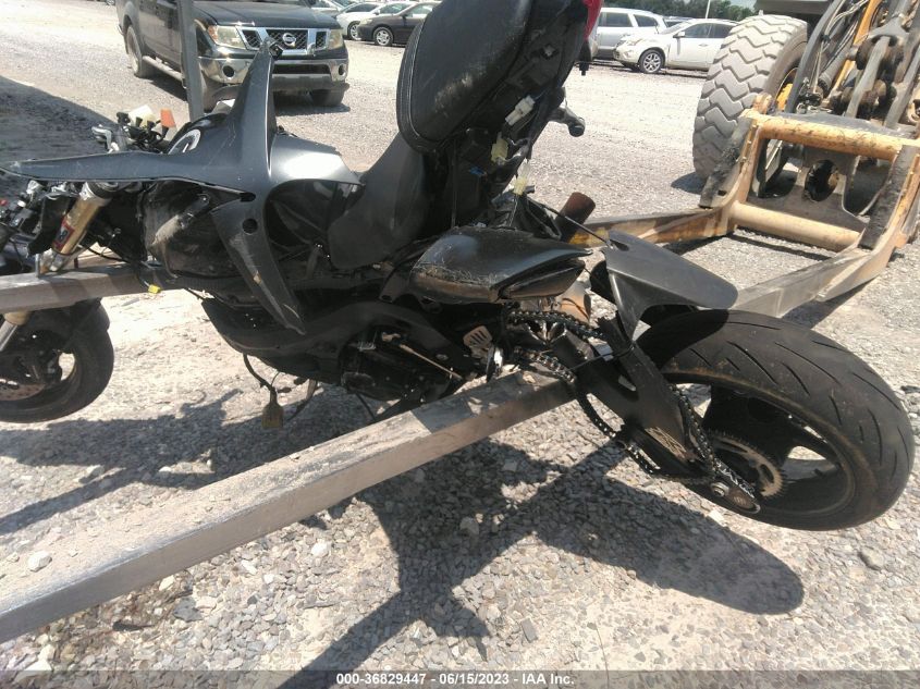 2008 SUZUKI GSX-R600 - JS1GN7EA882103705