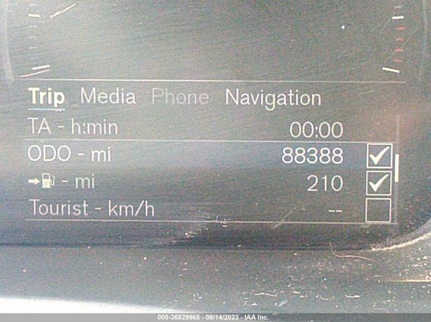 2019 VOLVO XC90 MOMENTUM - YV4A22PK9K1485945