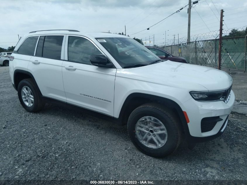2023 JEEP GRAND CHEROKEE LAREDO - 1C4RJHAG6P8870961