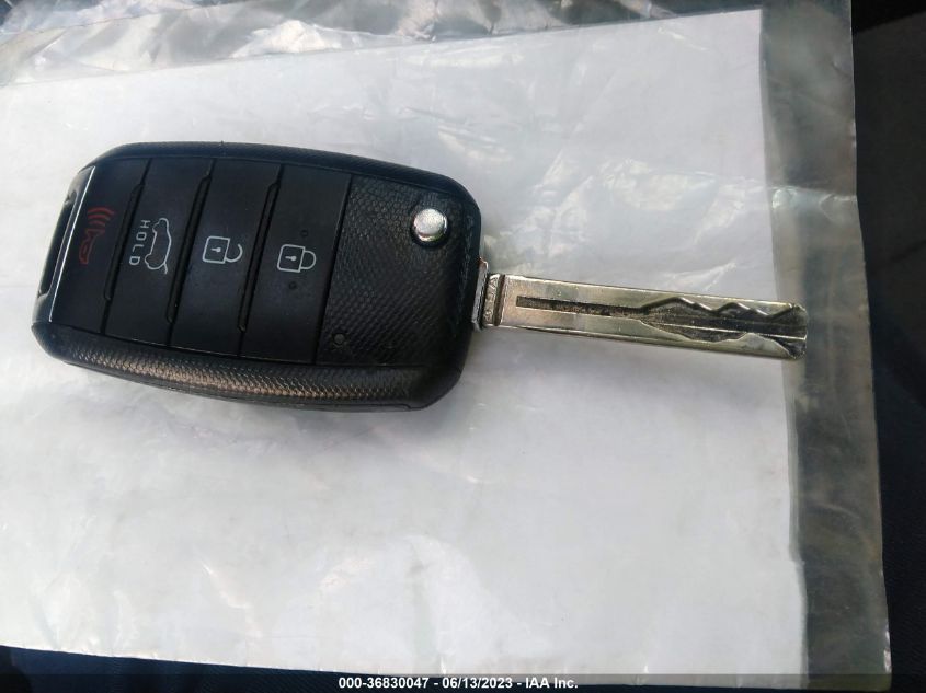 2016 KIA SOUL BASE - KNDJN2A20G7379469
