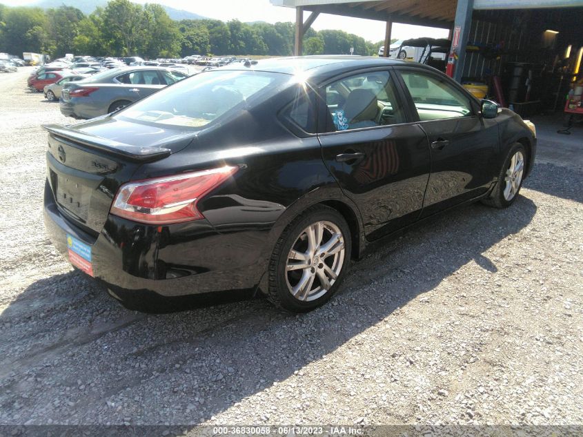 2013 NISSAN ALTIMA 3.5S/3.5SV/3.5SL - 1N4BL3AP4DC241020