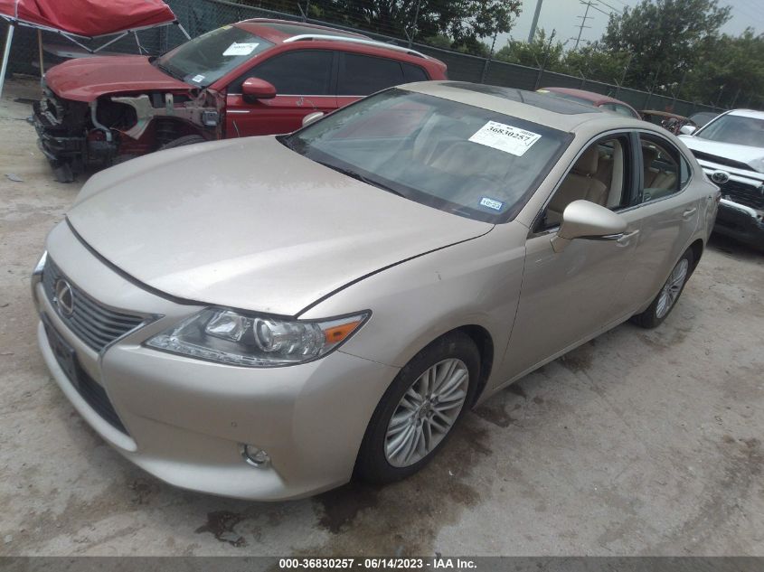 2014 LEXUS ES 350 - JTHBK1GG6E2136882