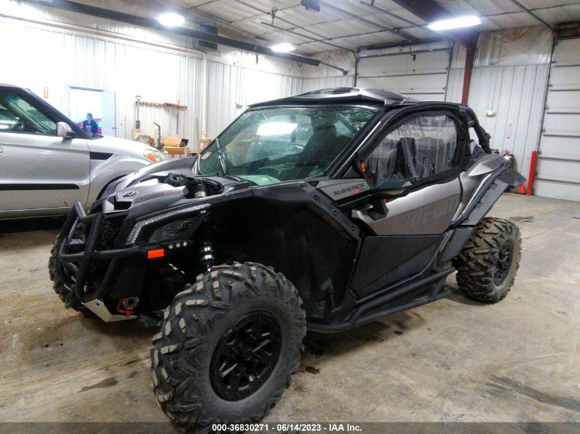 2019 CAN-AM MAVERICK X3 X DS TURBO R - 3JBVDAW42KK002065