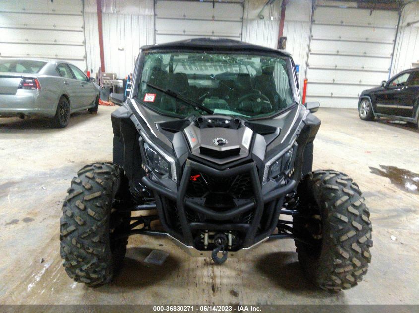 2019 CAN-AM MAVERICK X3 X DS TURBO R - 3JBVDAW42KK002065