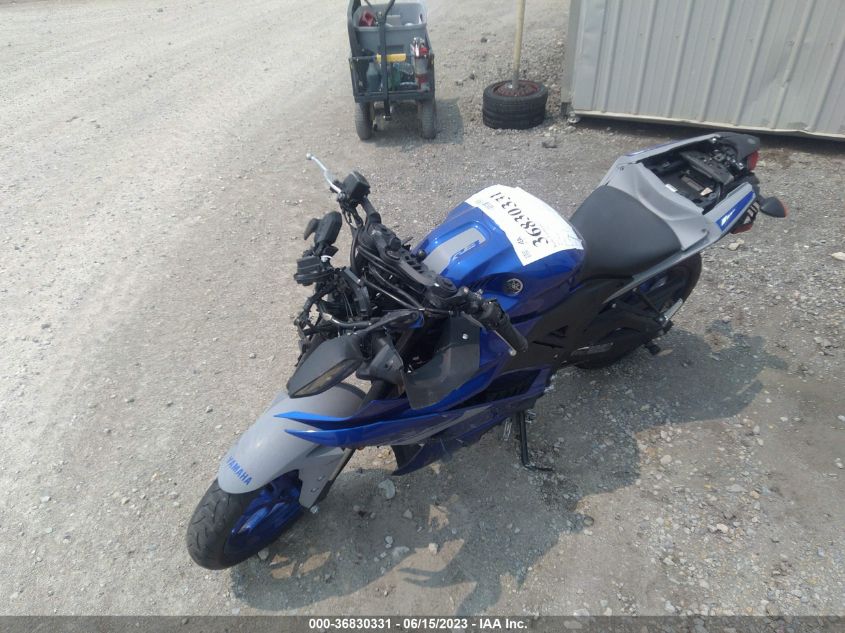 2021 YAMAHA YZFR3 A MH3RH18Y3MK006287