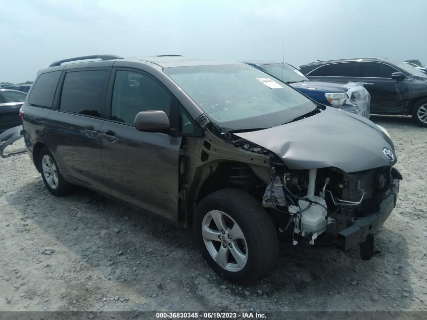 2015 TOYOTA SIENNA LE - 5TDKK3DC5FS543200