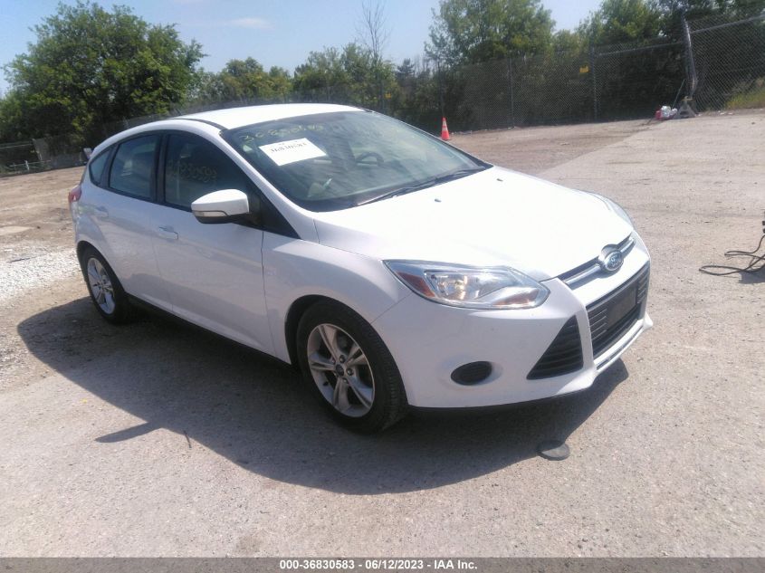 2014 FORD FOCUS SE - 1FADP3K22EL443646