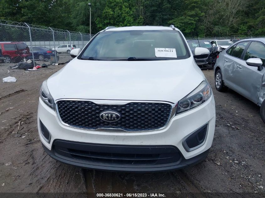 2017 KIA SORENTO LX - 5XYPG4A31HG273139