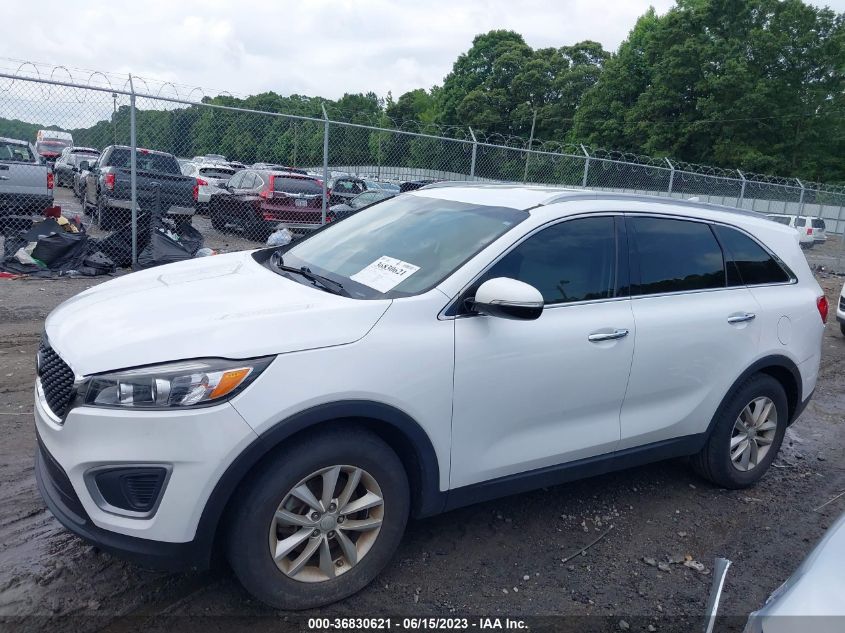 2017 KIA SORENTO LX - 5XYPG4A31HG273139
