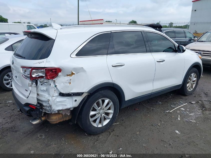 2017 KIA SORENTO LX - 5XYPG4A31HG273139