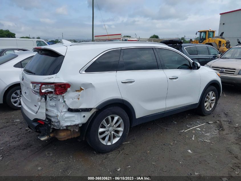 2017 KIA SORENTO LX - 5XYPG4A31HG273139