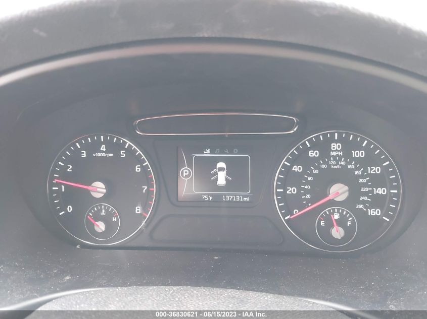 2017 KIA SORENTO LX - 5XYPG4A31HG273139