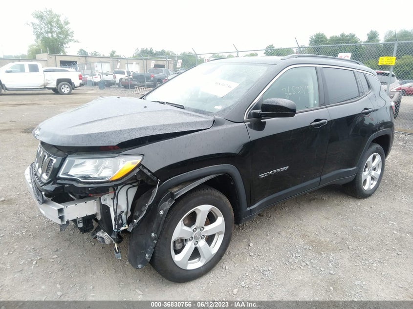VIN 3C4NJDBB2LT135478 2020 JEEP COMPASS LATITUDE