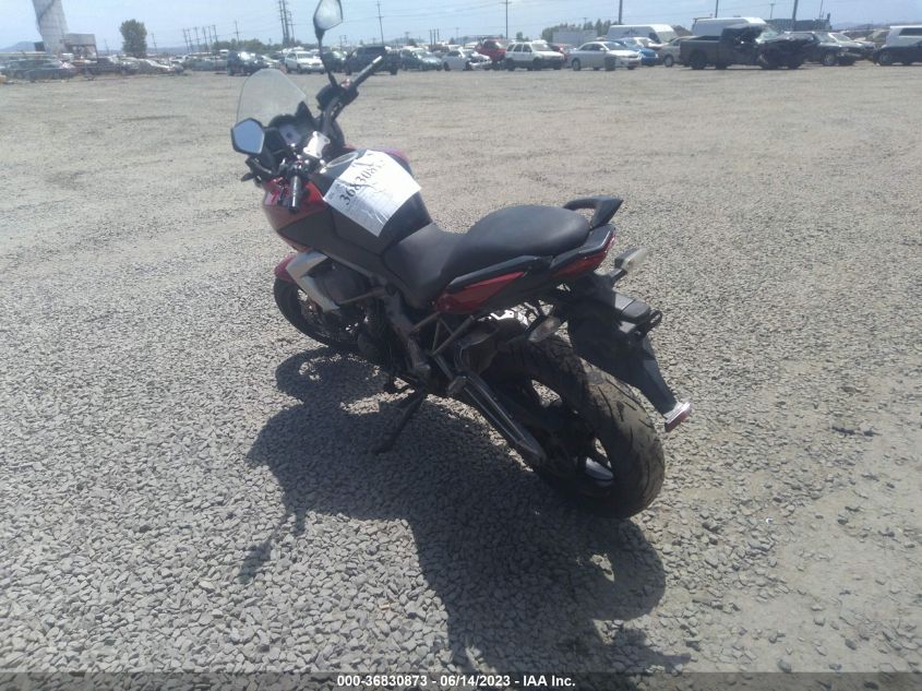 2011 KAWASAKI LE650 C - JKALEEC11BDA02672