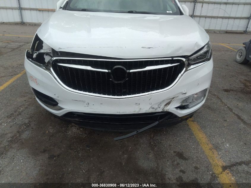 2018 BUICK ENCLAVE PREMIUM - 5GAEVBKWXJJ222398