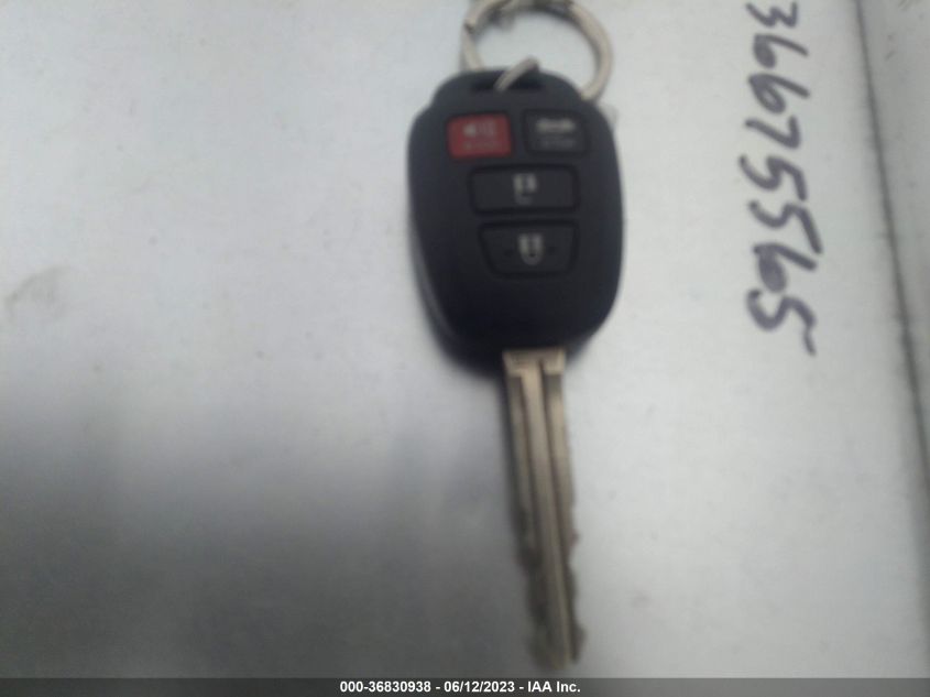 2018 TOYOTA COROLLA L/LE/XLE/SE/XSE - 5YFBURHE8JP789703