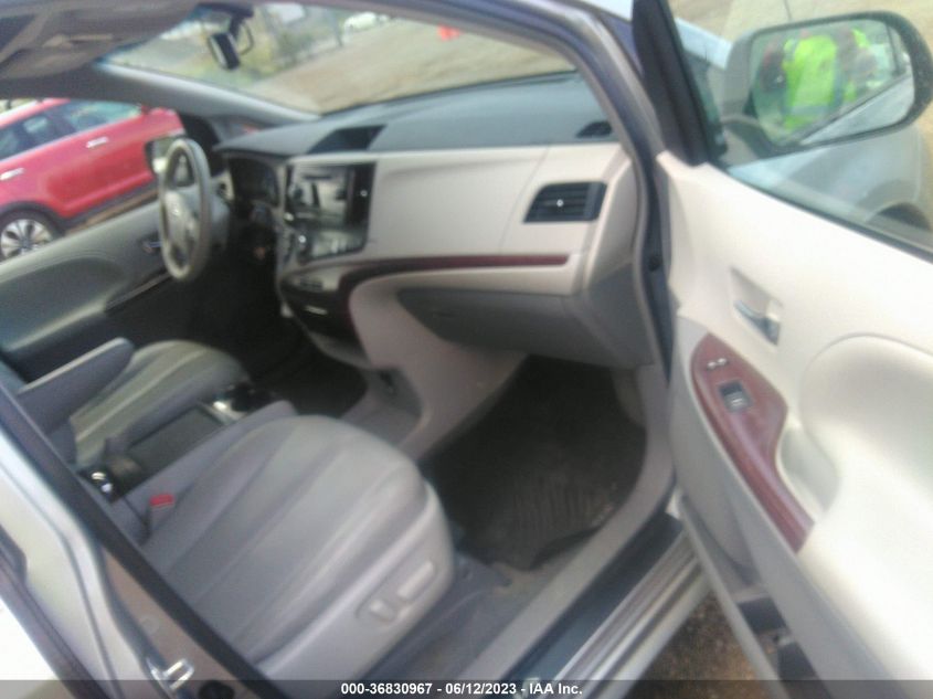 2014 TOYOTA SIENNA LTD/XLE - 5TDDK3DC1ES075182