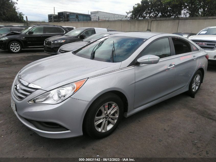 2014 HYUNDAI SONATA GLS - 5NPEB4AC2EH859570