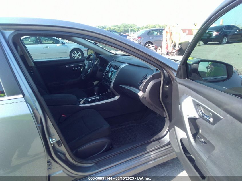 2015 NISSAN ALTIMA 2.5 SV - 1N4AL3AP8FC157247