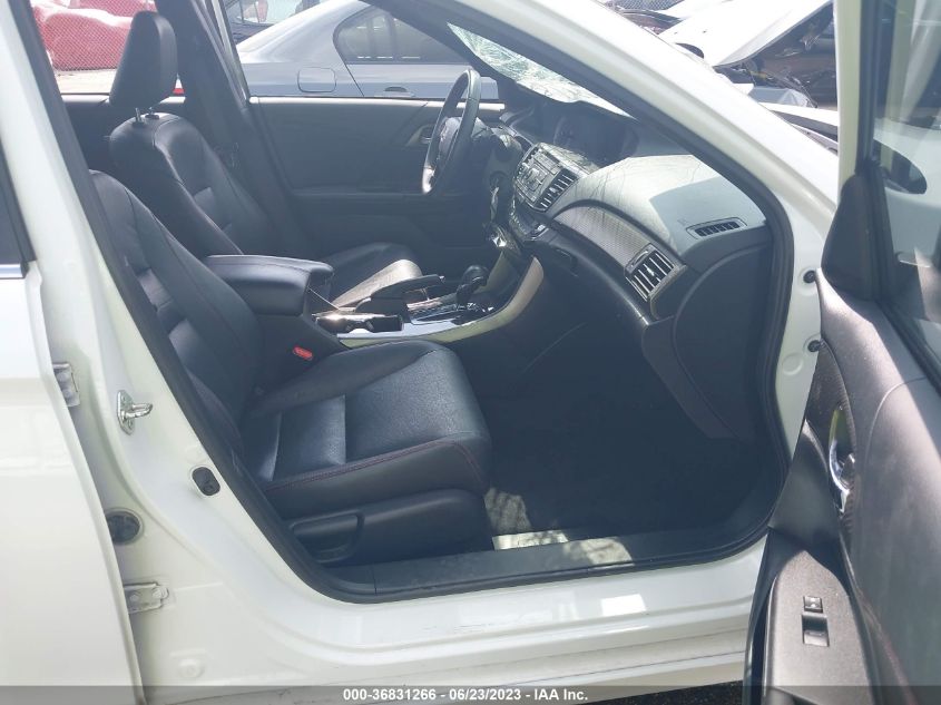 2017 HONDA ACCORD SEDAN SPORT SE - 1HGCR2F1XHA153958
