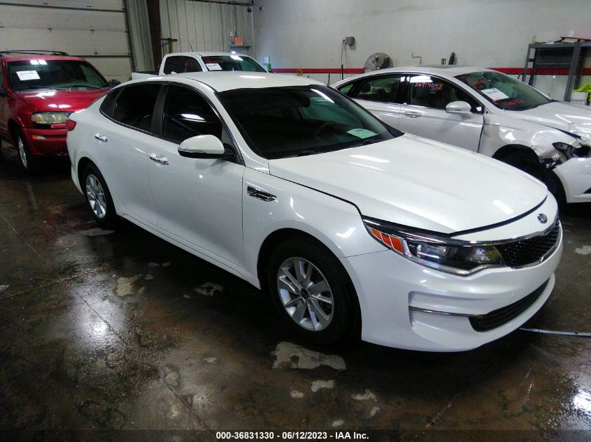 2016 KIA OPTIMA LX - KNAGT4L33G5070282