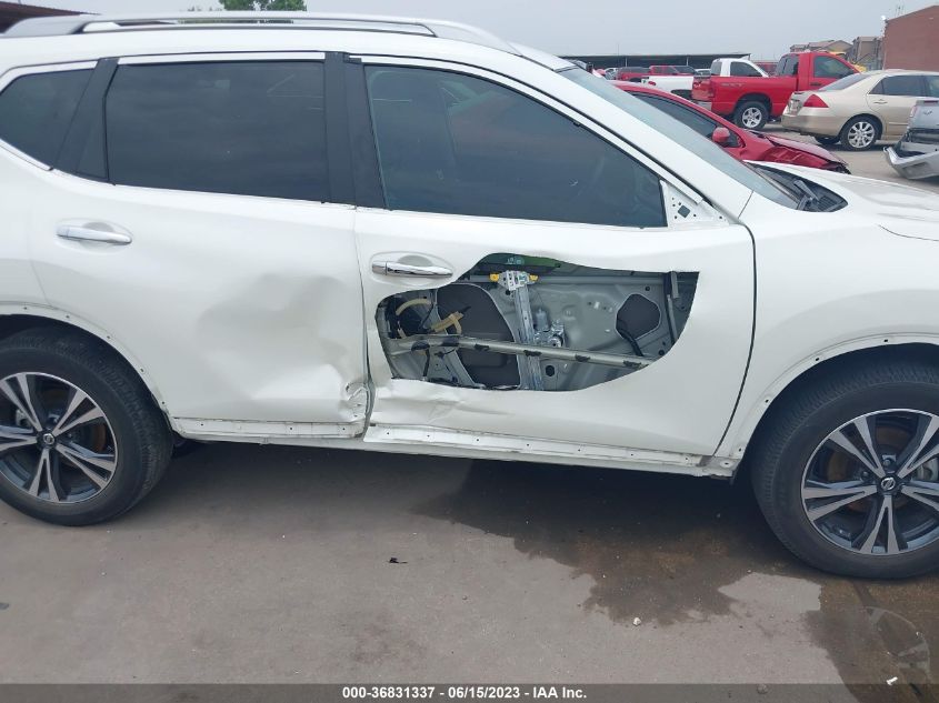 2019 NISSAN ROGUE SV - 5N1AT2MTXKC843860