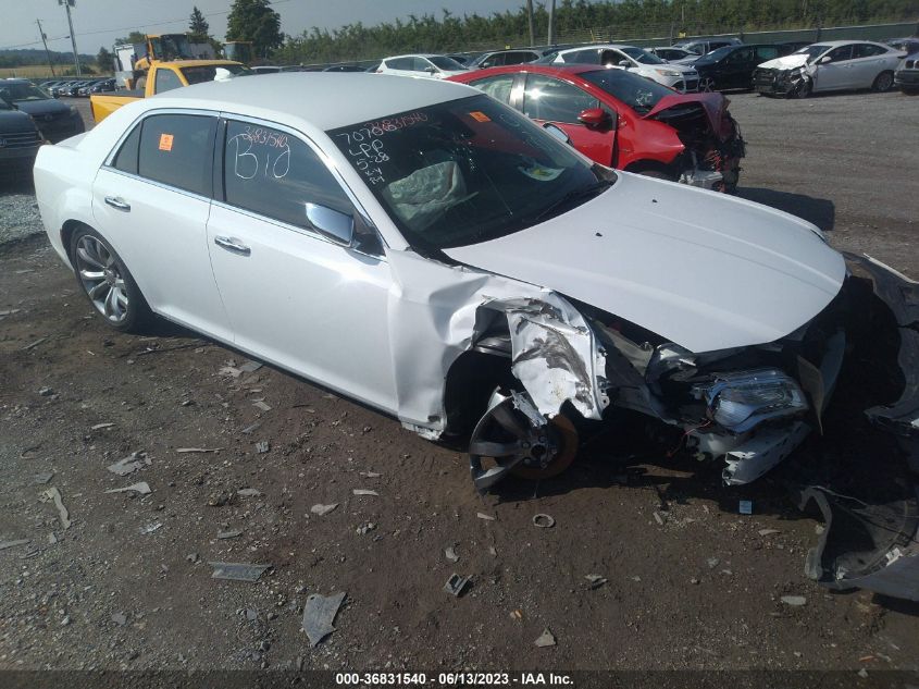 2019 CHRYSLER 300 LIMITED - 2C3CCAEG0KH697902