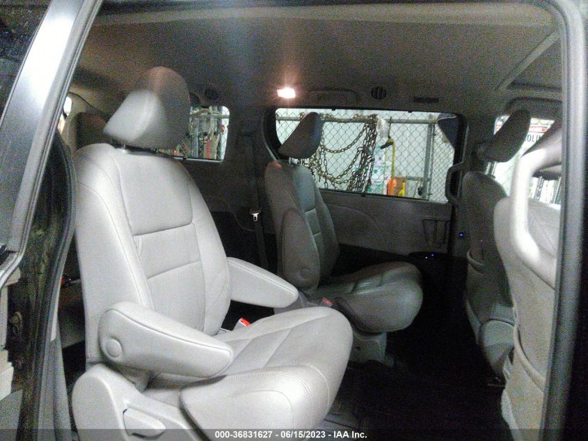 2019 TOYOTA SIENNA XLE - 5TDDZ3DC9KS222727