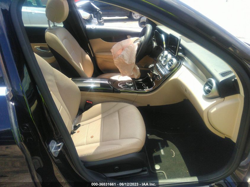 2017 MERCEDES-BENZ C-CLASS C 300 - WDDWF4JB3HR293860