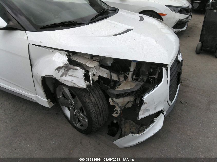 2013 HYUNDAI VELOSTER TURBO W/BLACK INT - KMHTC6AE2DU144080