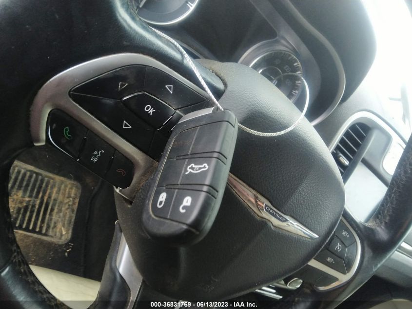 2015 CHRYSLER 300 LIMITED - 2C3CCAAG5FH814143
