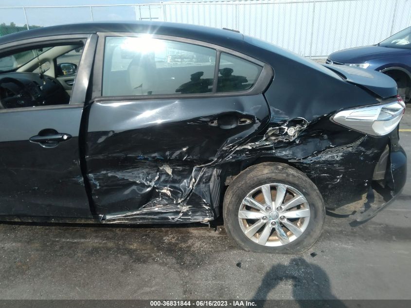 2016 KIA FORTE LX - KNAFX4A64G5440345