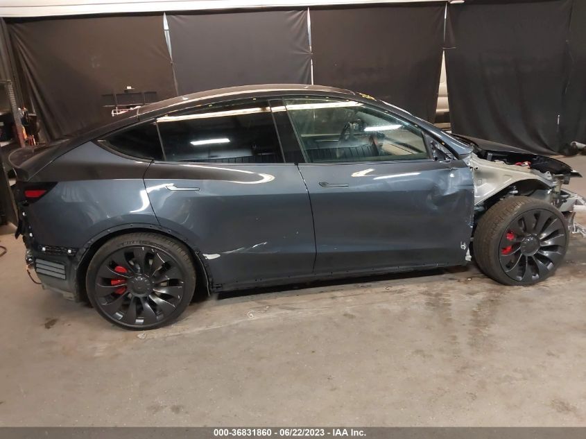 2022 TESLA MODEL Y PERFORMANCE - 7SAYGDEF2NF544224