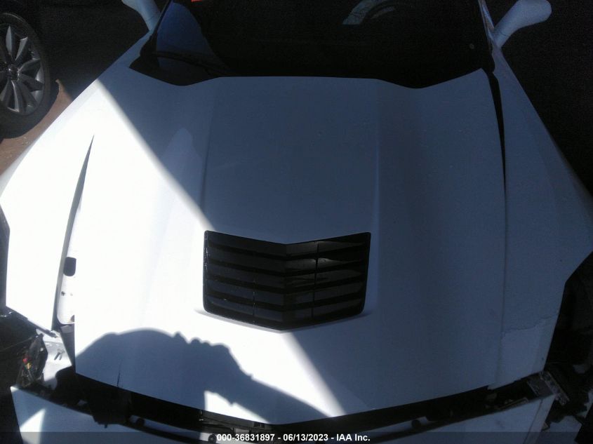 2014 CHEVROLET CORVETTE STINGRAY 3LT 1G1YE2D78E5121675