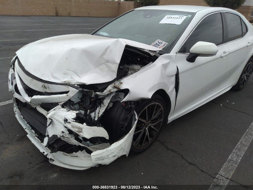 2022 TOYOTA CAMRY SE - 4T1G11AK7NU027130