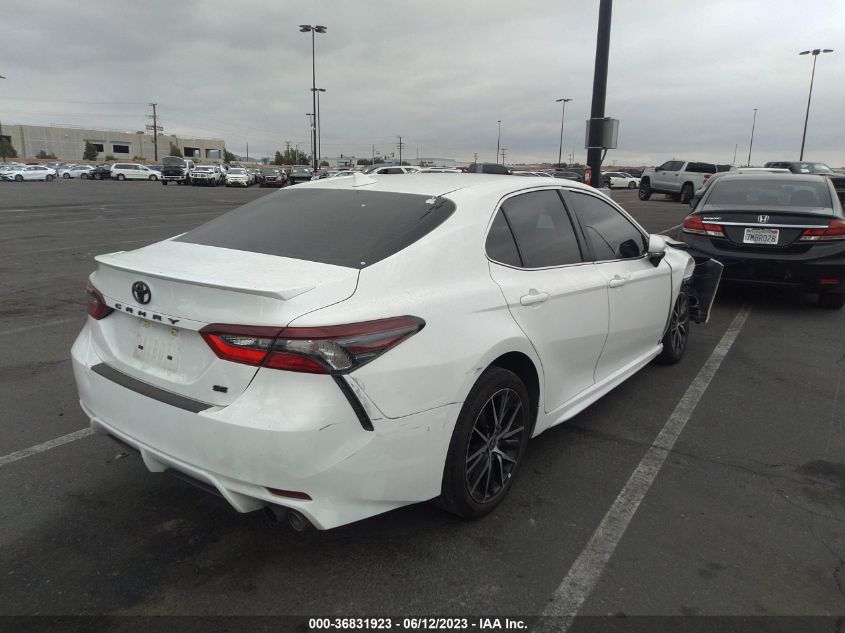 2022 TOYOTA CAMRY SE - 4T1G11AK7NU027130