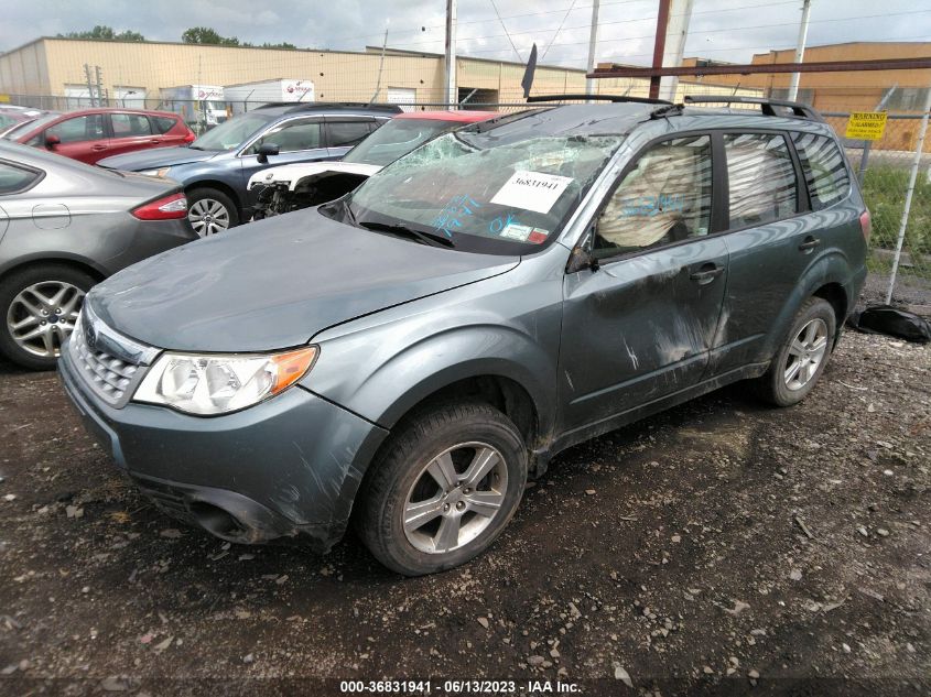 2013 SUBARU FORESTER 2.5X - JF2SHABCXDG422595