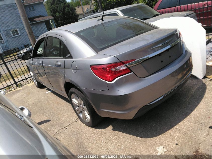 2013 CHRYSLER 200 TOURING - 1C3CCBBB5DN618202