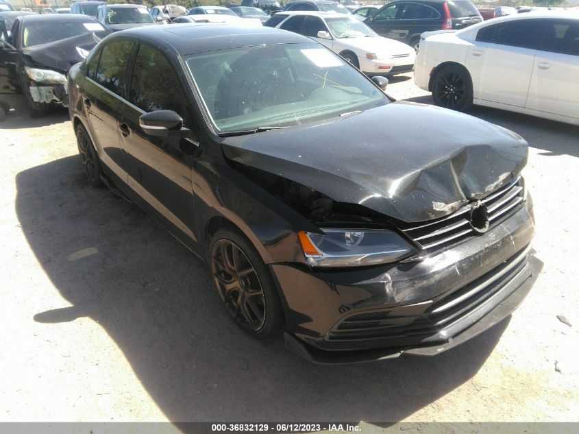 2015 VOLKSWAGEN JETTA SEDAN 1.8T SE W/CONNECTIVITY - 3VWD17AJ3FM406713