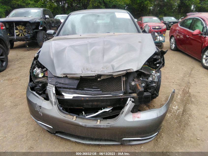 2013 CHRYSLER 200 TOURING - 1C3CCBBB6DN714744