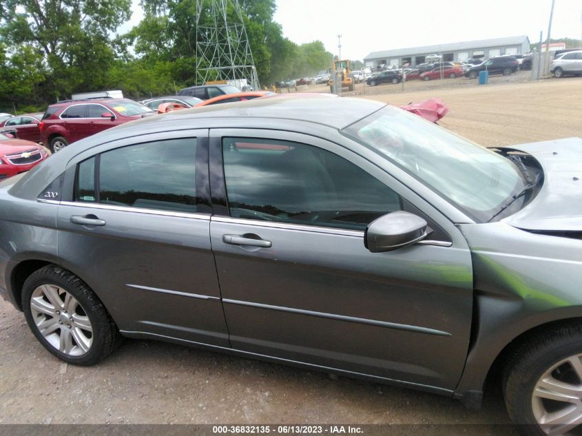 2013 CHRYSLER 200 TOURING - 1C3CCBBB6DN714744