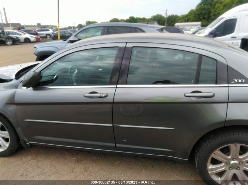 2013 CHRYSLER 200 TOURING - 1C3CCBBB6DN714744