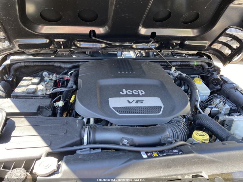 2015 JEEP WRANGLER UNLIMITED WILLYS WHEELER - 1C4BJWDG3FL647886