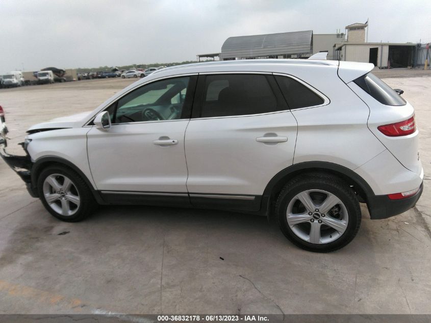 2016 LINCOLN MKC PREMIER - 5LMCJ1C95GUJ28479