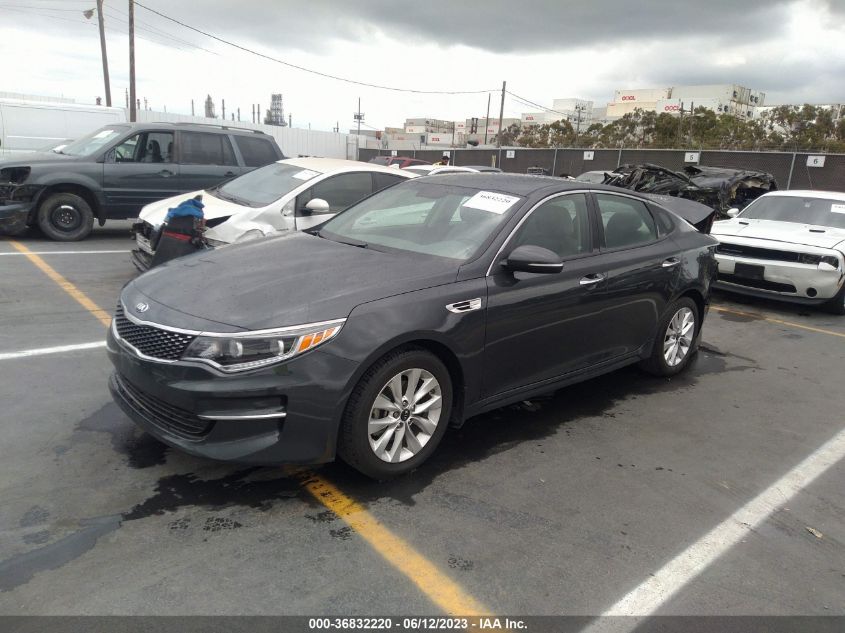 2016 KIA OPTIMA EX - 5XXGU4L30GG022427