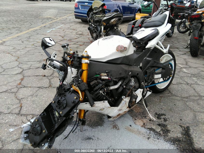 2009 YAMAHA YZFR6 JYARJ16E69A015148